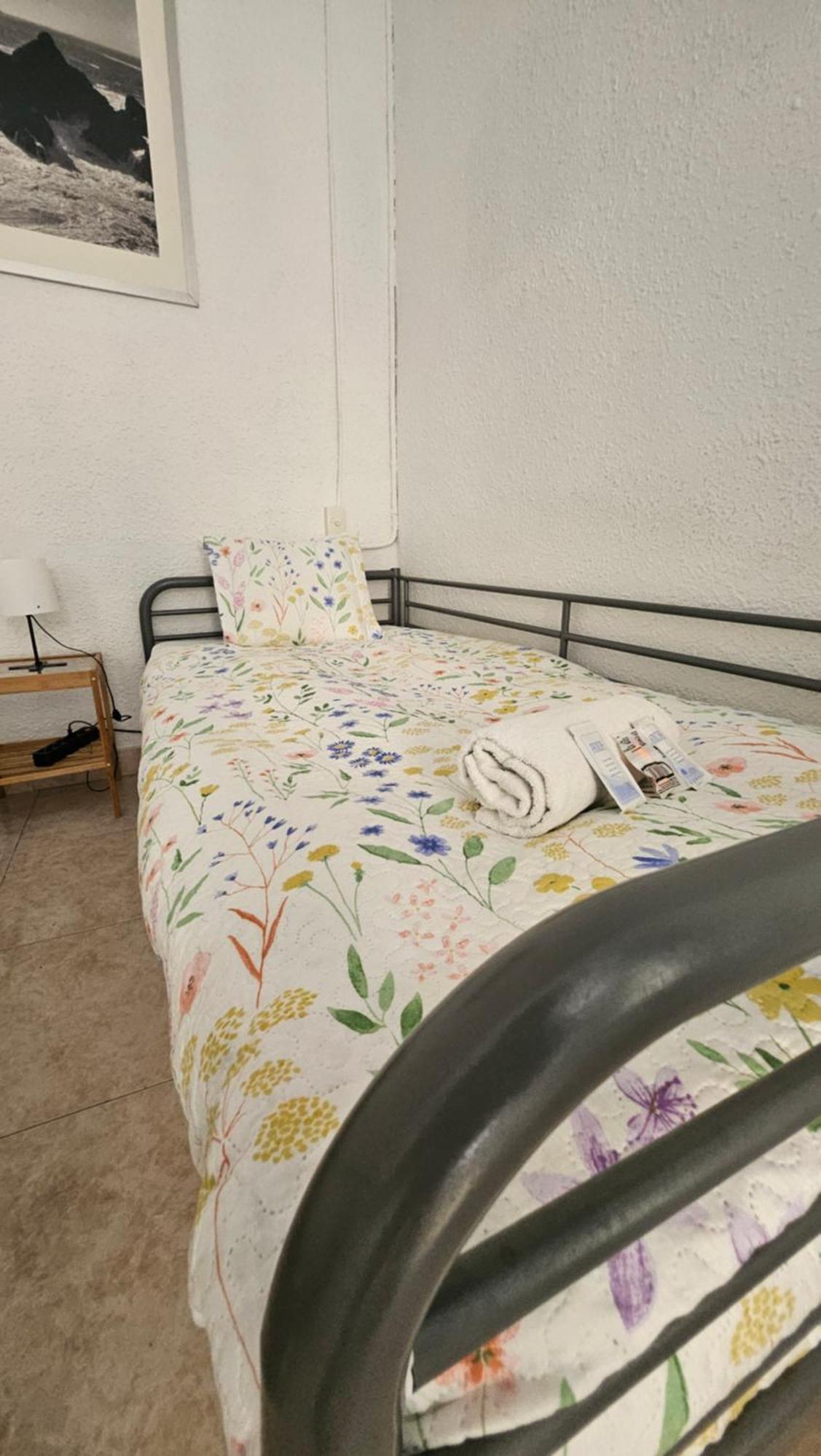 Youth Hostel - Central And Basic Drassanes 巴塞罗那 外观 照片