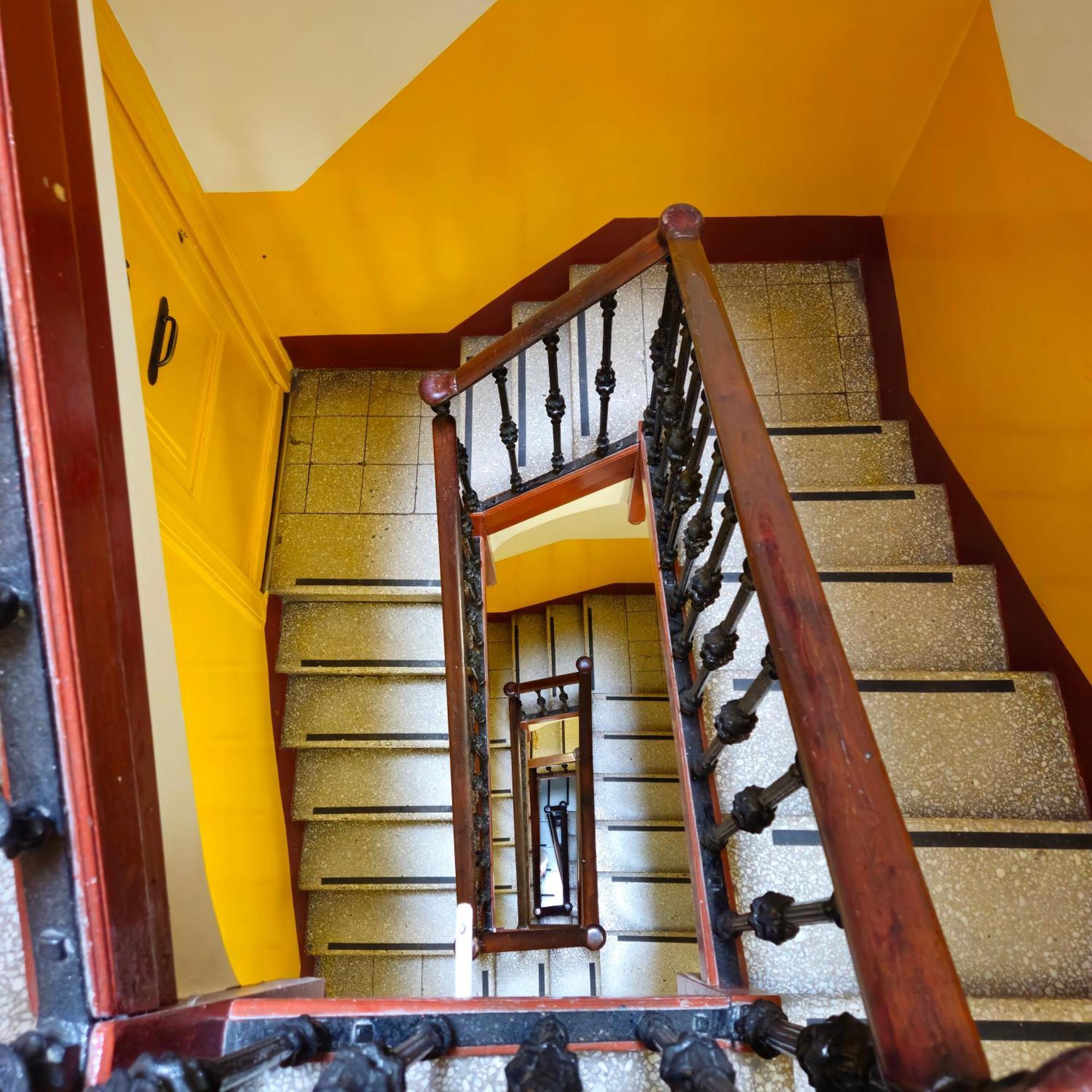Youth Hostel - Central And Basic Drassanes 巴塞罗那 外观 照片